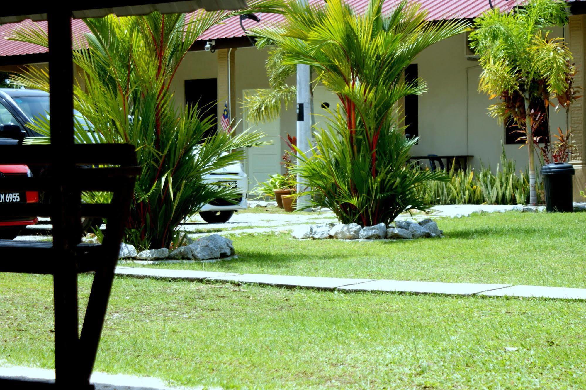 Pemandangan Indah - Look Out Point Villa- 2*